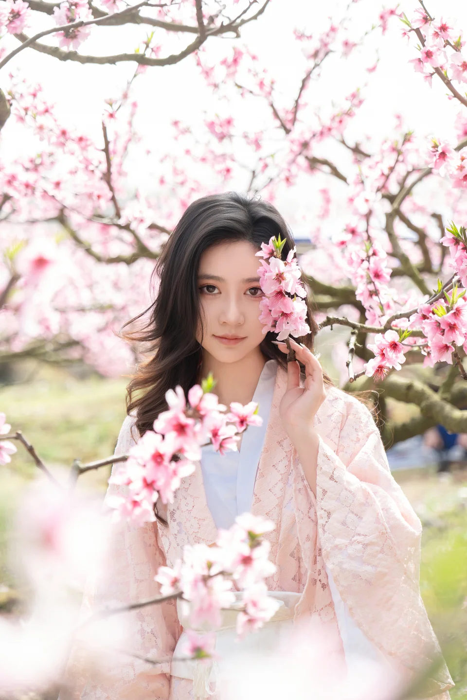 年年 - 漫花 [86P-595MB] tg@simisebaisi 【丝足阁】042.webp